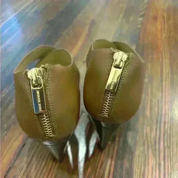 Michael Kors NWOT Elana Brown Leather Strappy Platform Heel Sz 7 - Picture 4 of 8